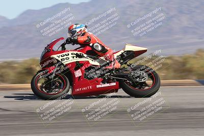 media/Oct-30-2025-Racers Edge (Thu) [[dabbdaf680]]/3-B Group/Session 4 (Turn 9 Side)/